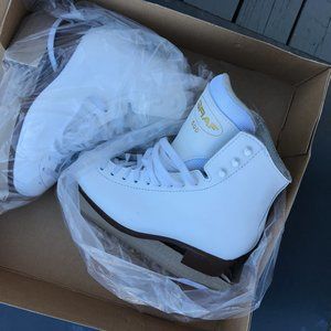 Graf white figure skates for kids